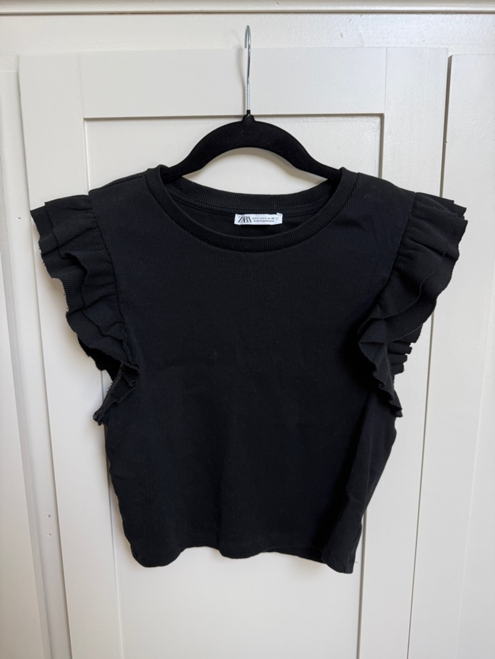 Zara Black Ribbed Crewneck Top with Ruffle Sleeves